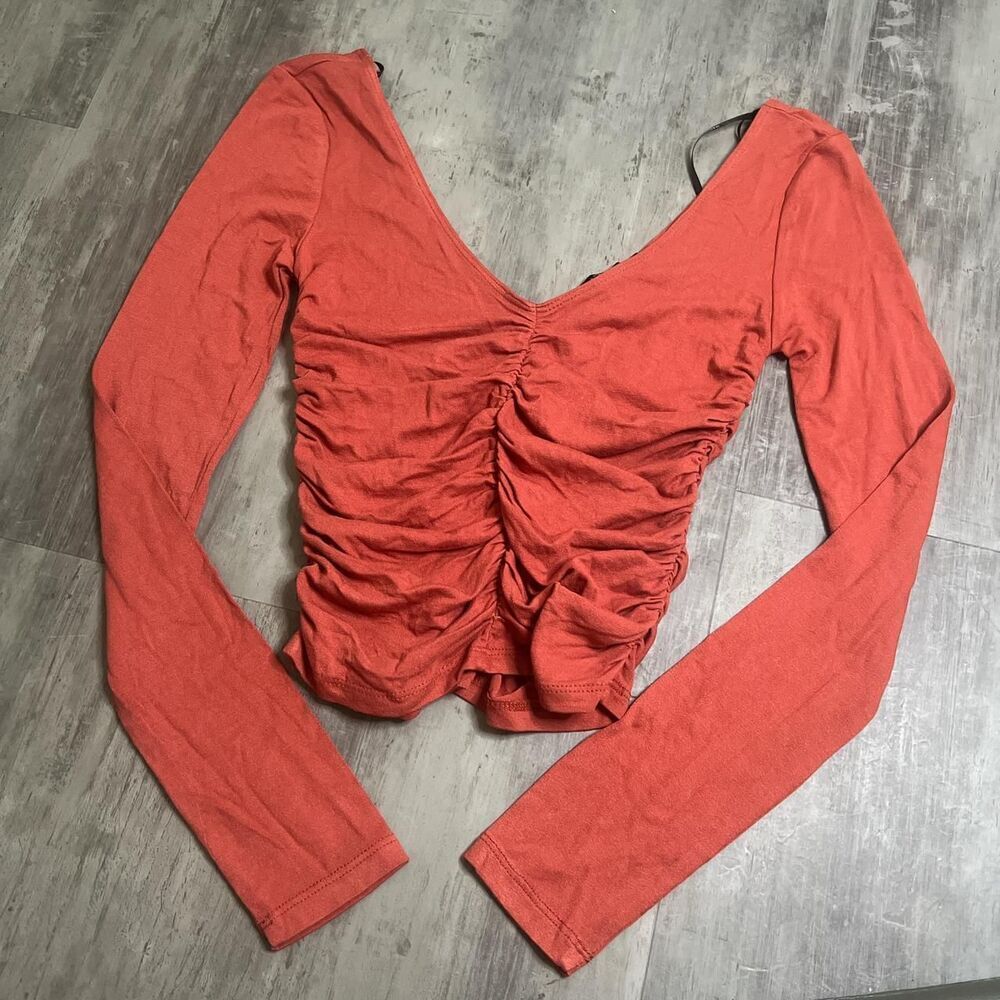 Forever 21 Ruched VNeck Long Sleeve Top Orange Size Small